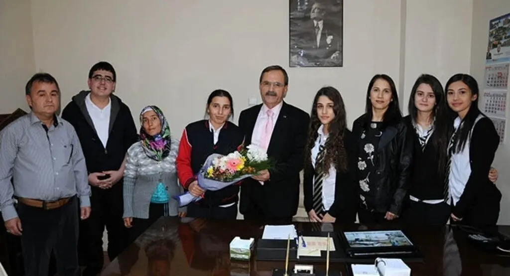 Lösemili çocuklardan Başkan Şahin'e ziyaret