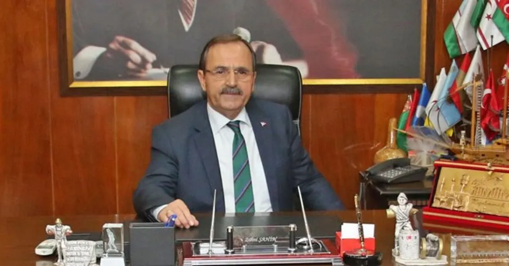 Bafra Belediye Başkanı Zihni Şahin Mevlid Kandili Mesajı