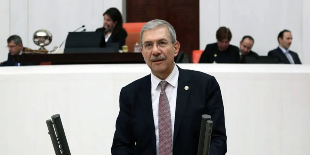 Somalideki bombalı saldırıda yaralananlar Türkiye'de tedavi edildi
