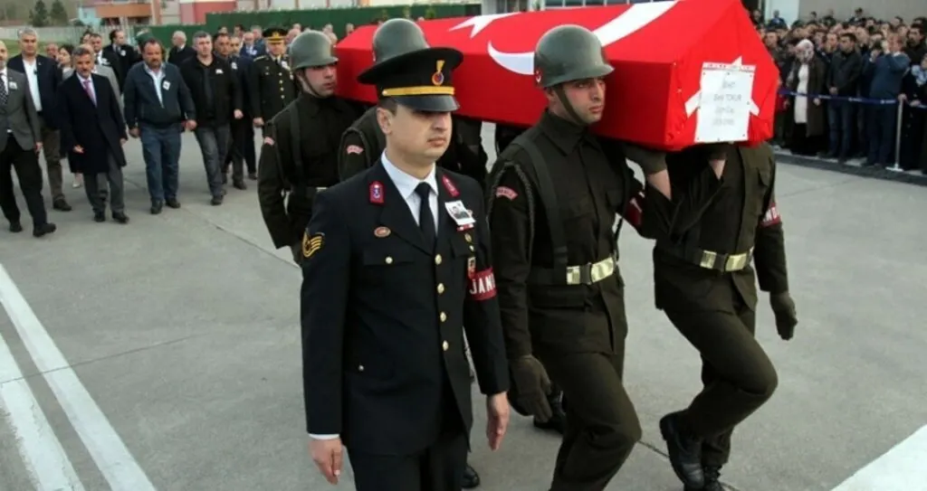 Şehit Tokur'un naaşı Samsun'a geldi