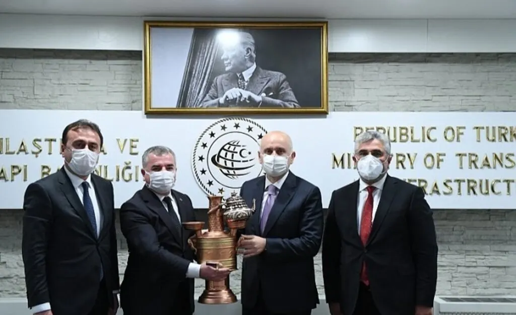 Bakan Karaismailoğlu'ndan Havza OSB’ye yol talimatı