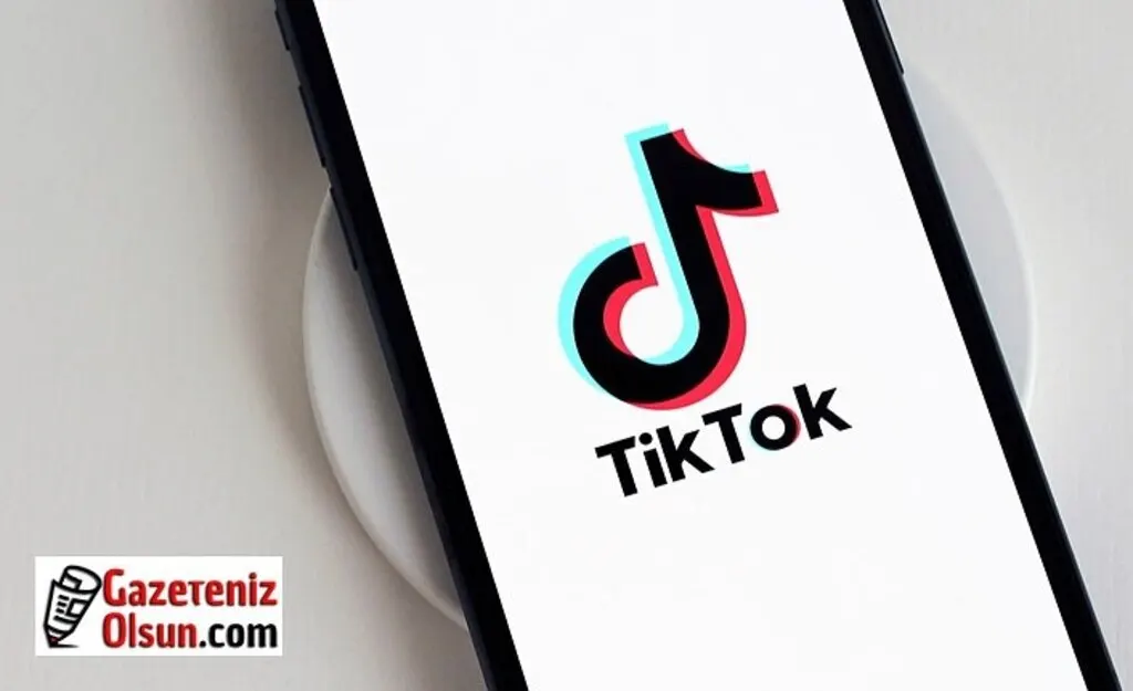 Bir dakikadan uzun videolarla 5 milyar görüntüleme!