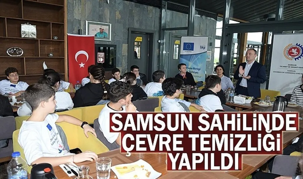 Öğrenciler iklim değişikliğine dikkat çekmek için sahilde çevre temizliği yaptı