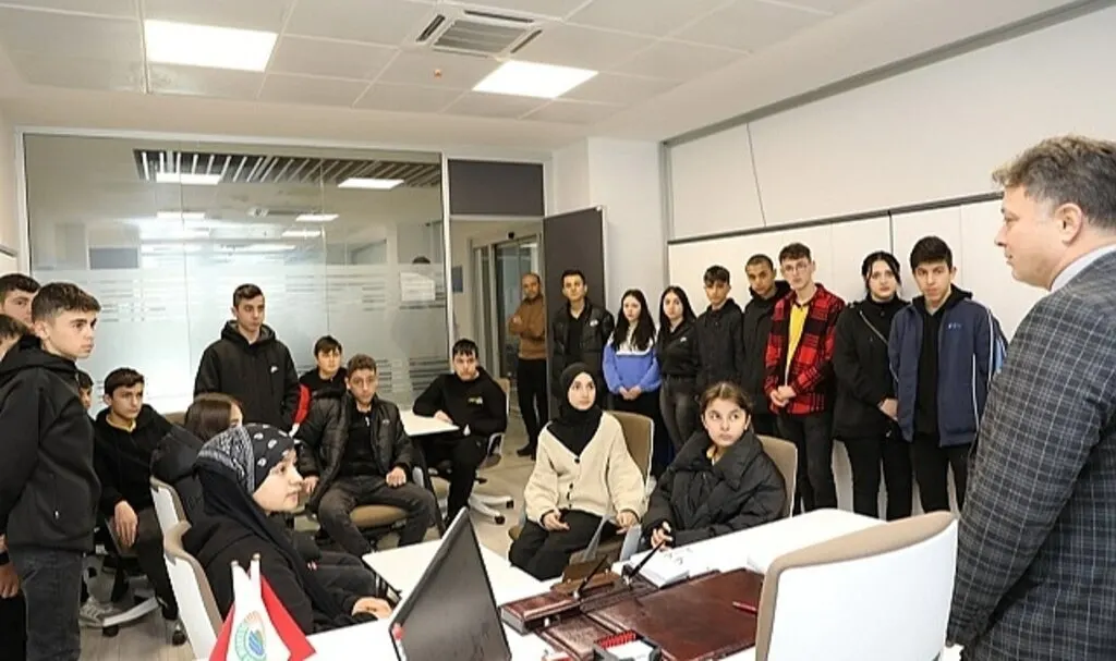 Öğrencilerden İlkadım Belediyesi'ne ziyaret