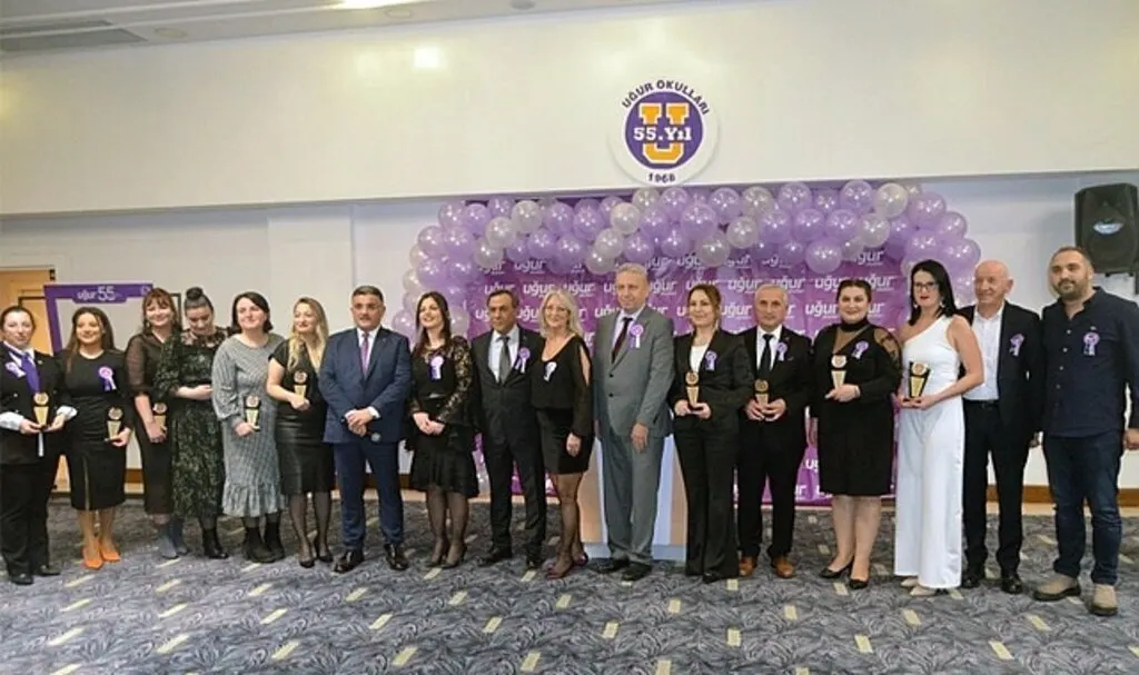 Uğur Okulları 55. yılını kutluyor