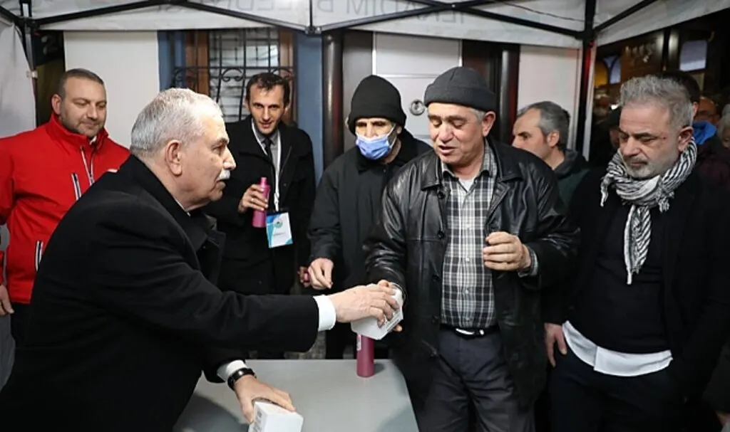 Kandil Simitleri Başkan Demirtaş'dan