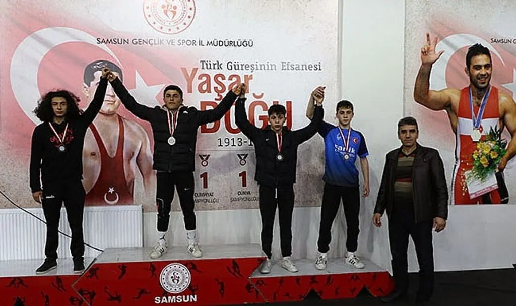 U-20 Greko-romen güreş müsabakaları sona erdi