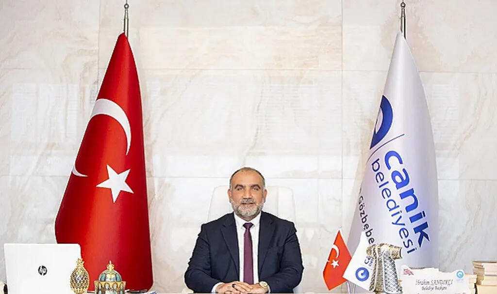 Başkan Sandıkçı YKS Adaylarına Başarılar Diledi