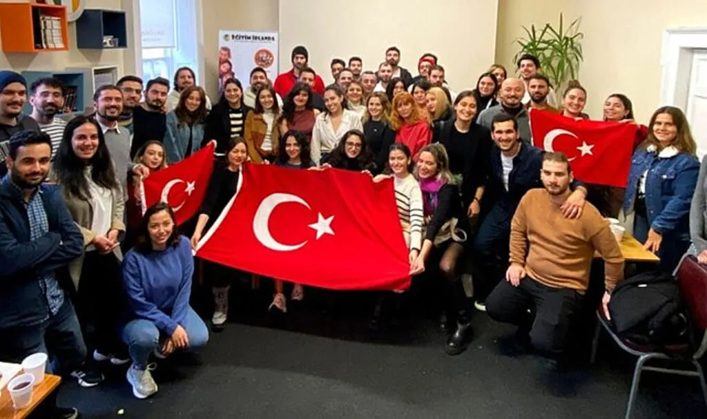 Bu ülkede 5 yıl çalışan vatandaş olabiliyor! İrlanda eğitim