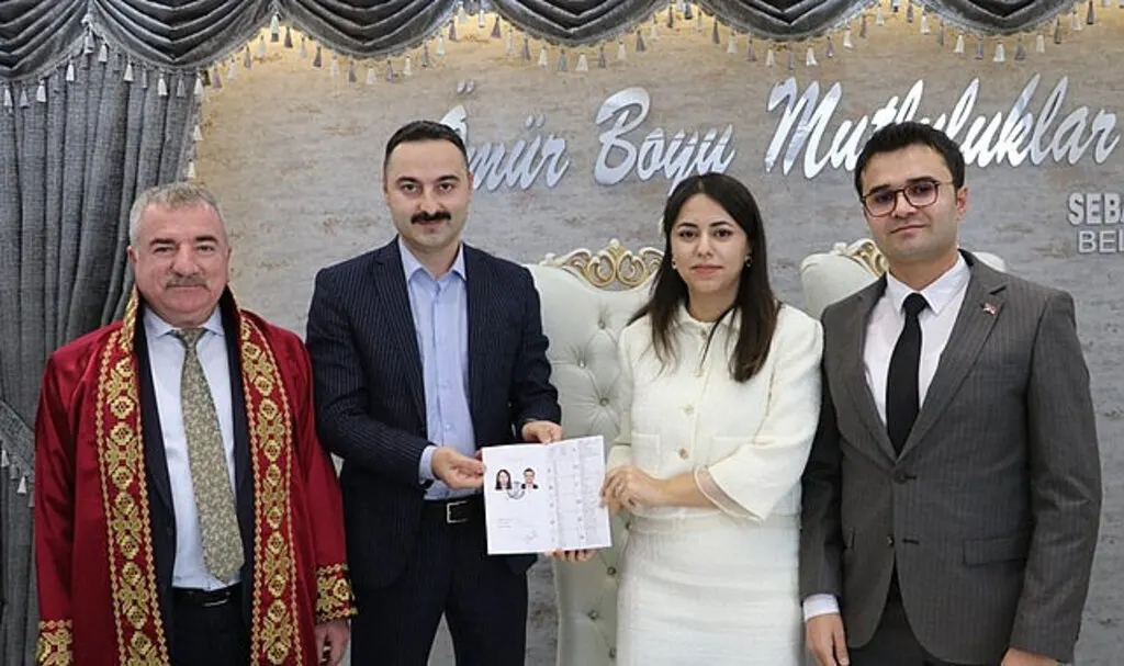 Hakim Ahmet Tahsin Altunışık ile Hakim Rukiye Toka dünyaevine girdi