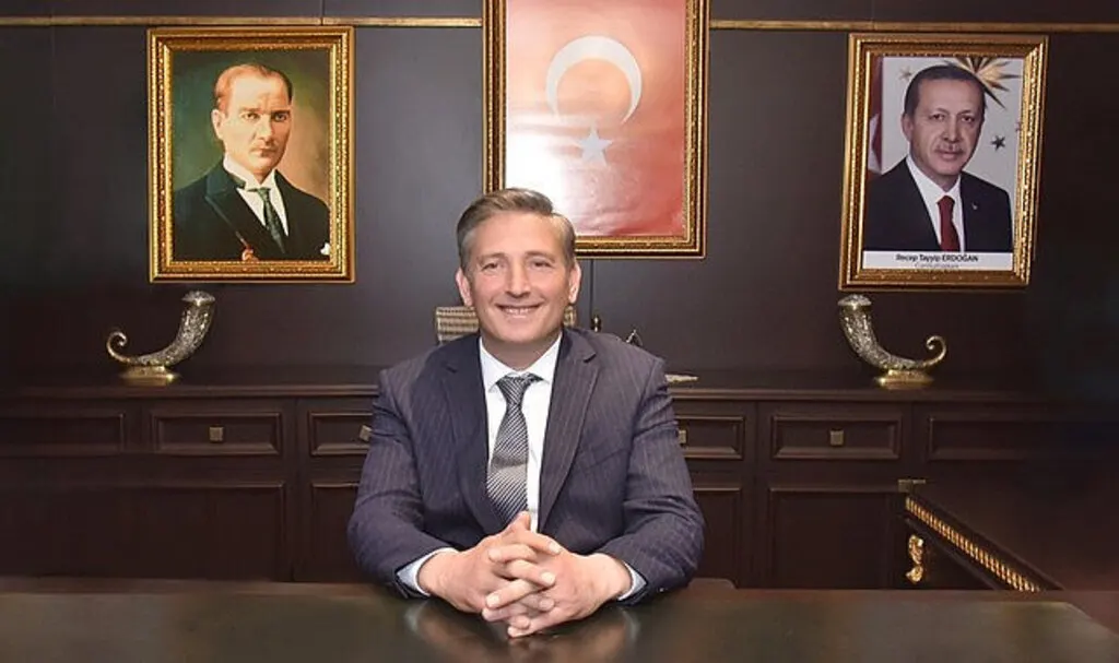 Tekkeköy Belediye Başkanı Candal'dan 23 Nisan mesajı