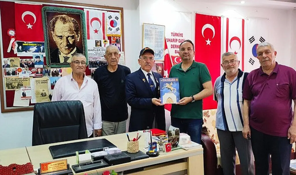 Kaymakam Cevdet Ertürkmen Bafralı Gaziler ile vedalaştı