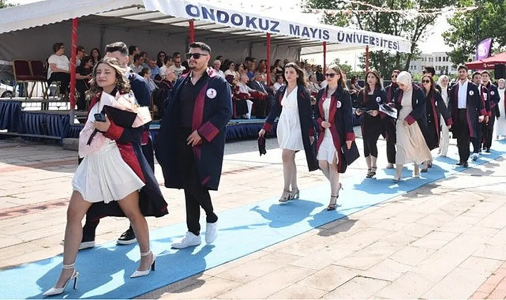 OMÜ Eğitim Fakültesi Mezuniyet Töreni 2024