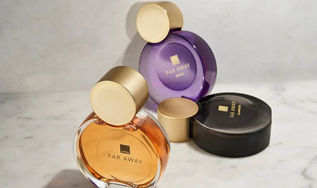 Avon Sevilen Far Away Serisi Yeniledi