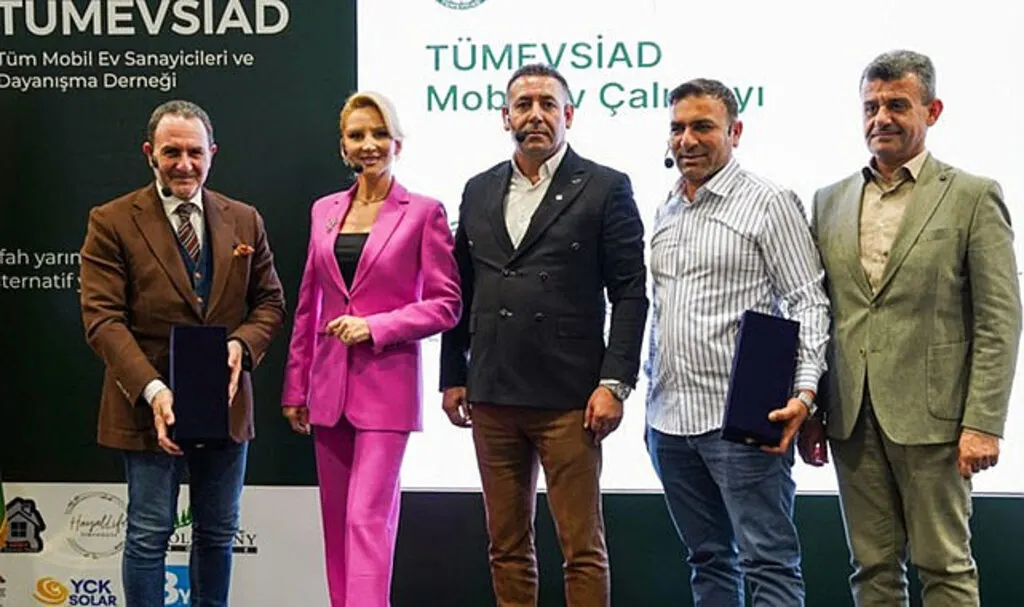 Tiny Home Show Fuarı'nda TÜMEVSİAD Mobil Ev Çalıştayı! Mobil evler sektörü