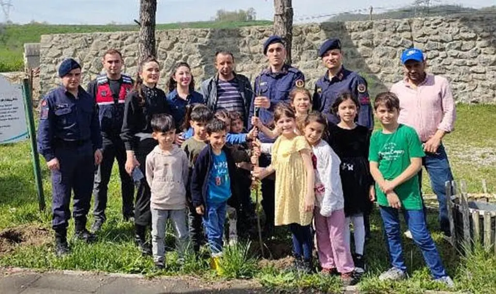 Sabiha Aydın: Bir Fidan Dikelim Sevgi İle Nefes Olalım Yeryüzüne