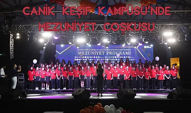 Canik Keşif Kampüsü'nde Mezuniyet Coşkusu