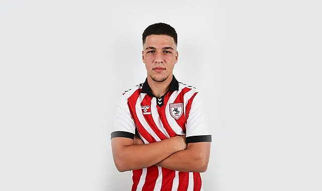 Samsunspor'da Mustafa Deniz Karadeniz'e milli davet