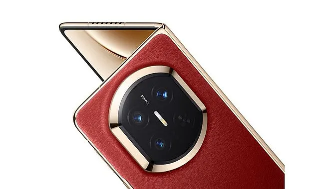 Huawei'nin Katlanabilir Telefonu Ne zaman Tanıtılacak!