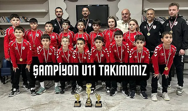 Samsunspor U11 Antalya’da şampiyon oldu