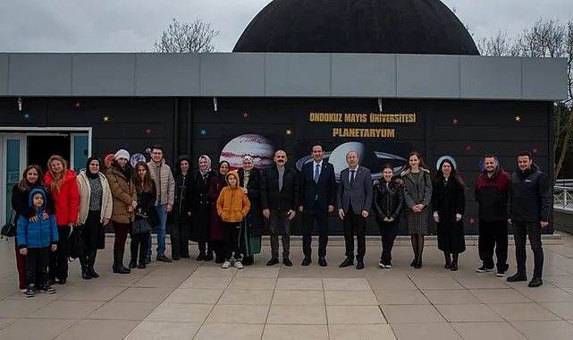 OMÜ Planetaryum'da personele yönelik görsel ve işitsel sunum düzenlendi
