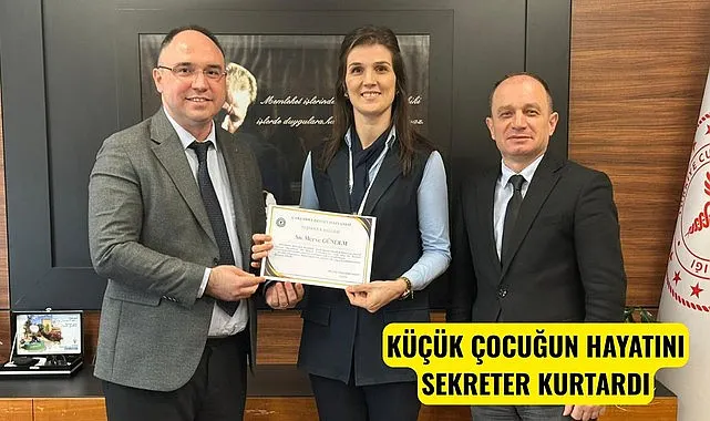 Samsun'da küçük çocuğun hayatını sekreter heimlich manevrası ile kurtardı