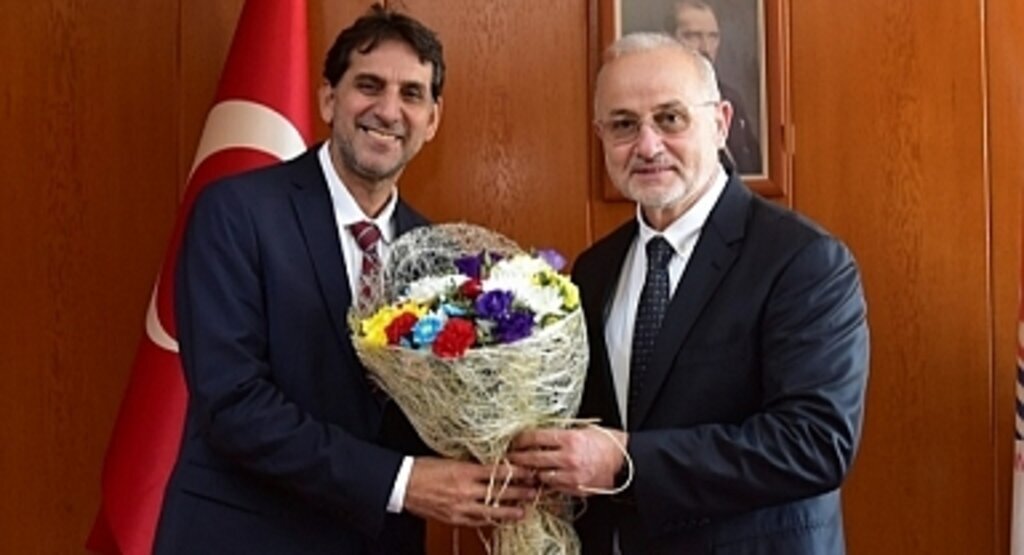 Vedat Keleş İnsan ve Toplum Bilimleri Fakültesi Dekanlığı'na Atandı