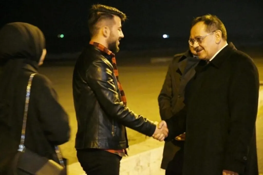 Başkan Mustafa Demir Adnan Menderes Bulvarı'nda