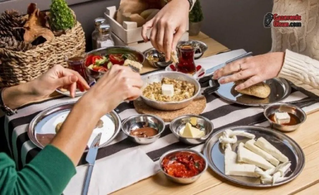 Sağlıklı Bir Ramazan için 10 Altın Öneri