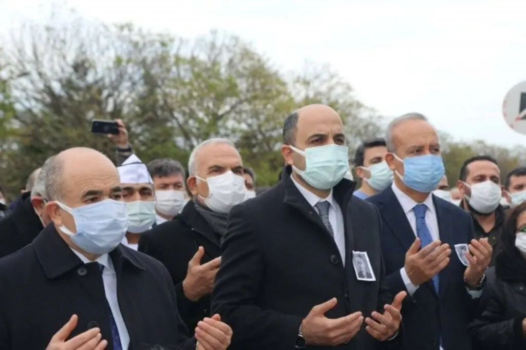 Doktor Ali Murat Uludoğan son yolculuğuna gözyaşlarıyla uğurlandı