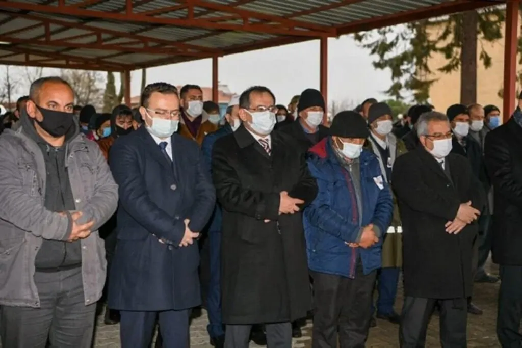 Uzman Çavuş Emre Duman son yolculuğuna uğurlandı