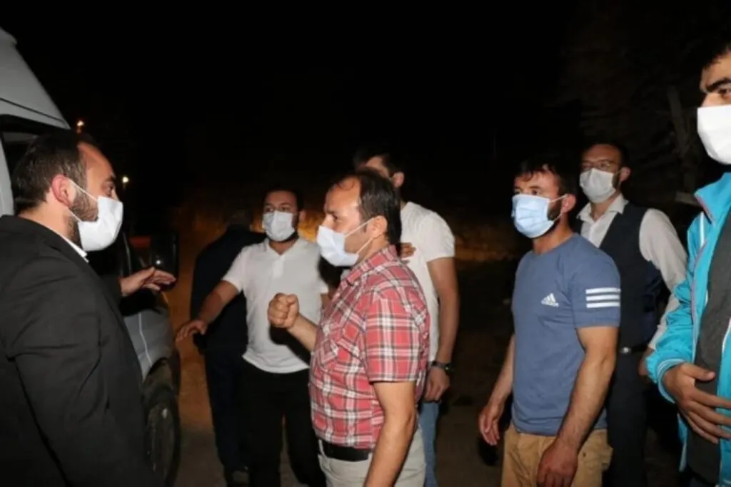 AK Parti Kavak Teşkilatı, çalışmalarını yoğun bir şekilde gerçekleştiriyor
