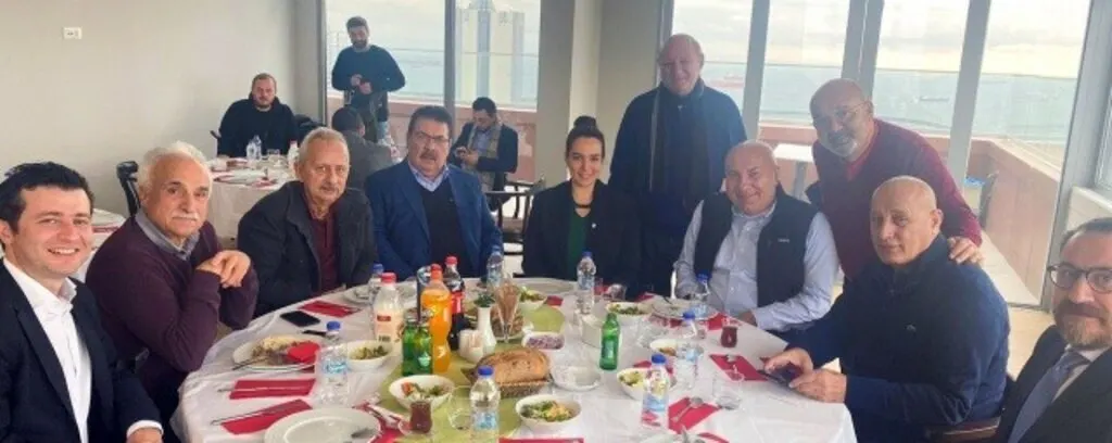 Samsunspor İstanbulspor maçı öncesi dostluk yemeği