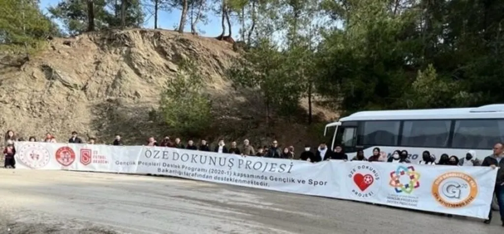 Sporcular Öze Dokunuş Projesi kapsamında Vezirköprü'de