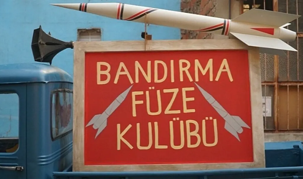 Bandırma Füze Kulübü oyuncuları! Bandırma Füze Kulübü konusu