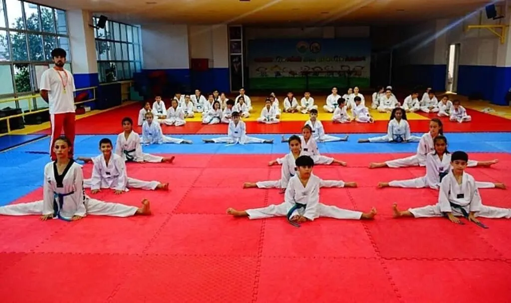 İlkadım'da Taekwondo Kuşak Sınavı Nefes Kesti