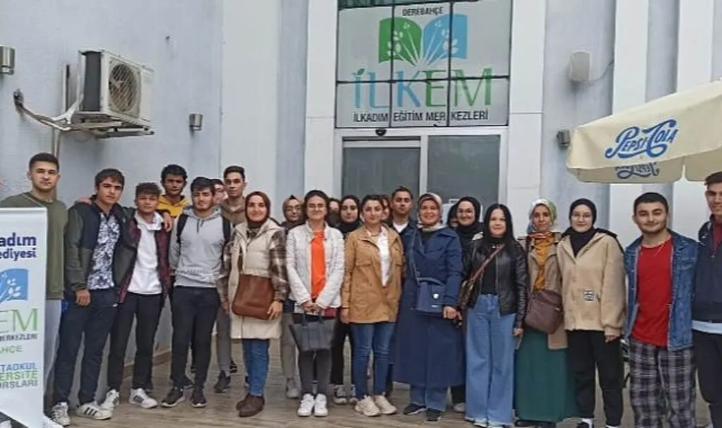 İLKEM'li öğrenciler TÜYAP Kitap Fuarı'nda