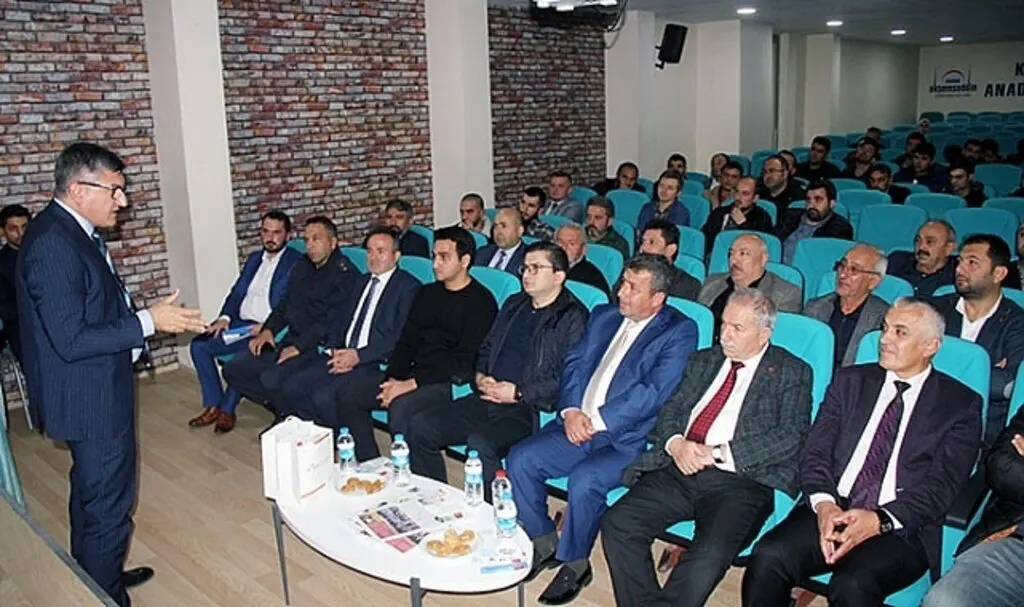 KAVSİYAD'dan uyuşturucu ile mücadele semineri