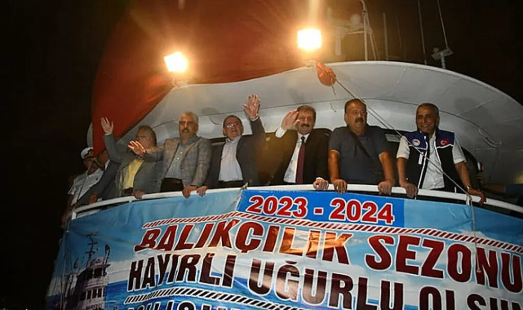 Av yasağı sona erdi! Samsun'da balıkçılar denize açıldı