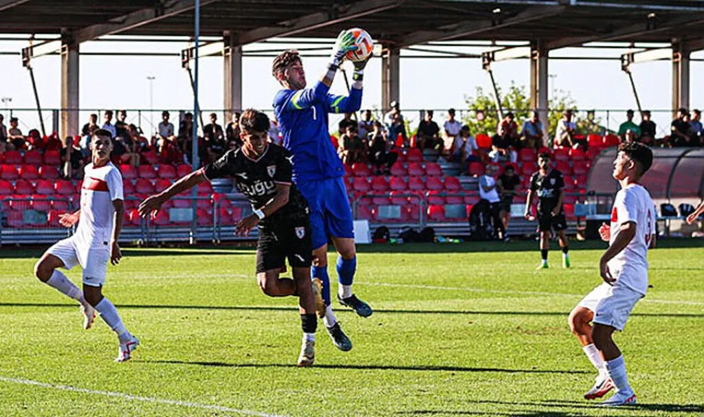 Samsunspor U19 Milli Takım ile hazırlık maçı yaptı