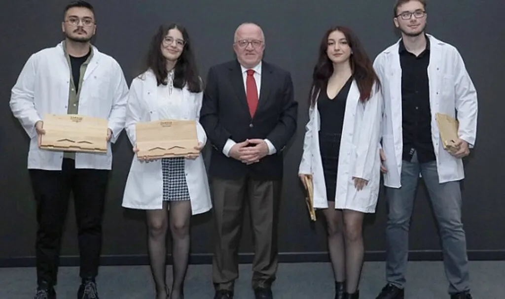 Samsun Üniversitesi Tıp Fakültesi'nde Beyaz Önlük Giyme Töreni Heyecanı