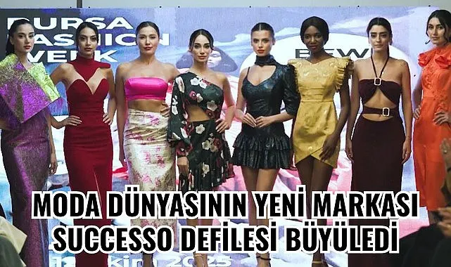 Fashion Week Successo defilesi izleyenleri büyüledi