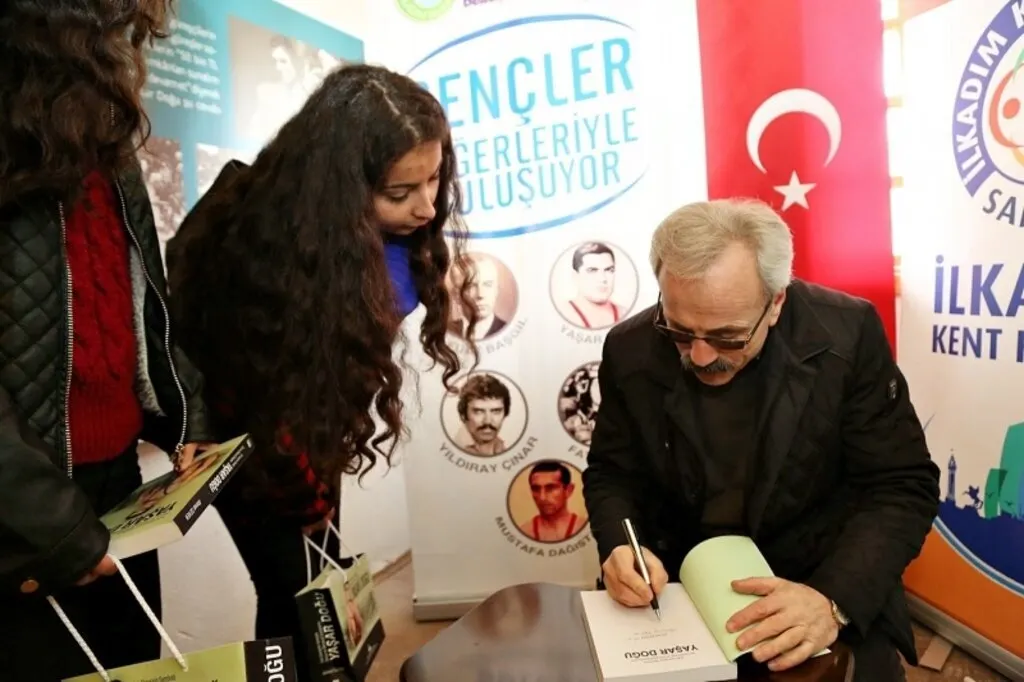 Genç Öğrencilerden İlkadım Belediye Başkanı Erdoğan Tok’a Teşekkür