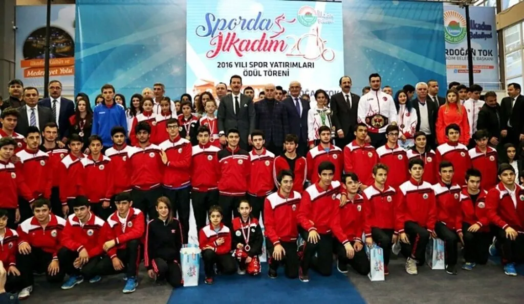 2016 Yılı Spor Yatırımları Ödülleri Sahiplerini Buldu