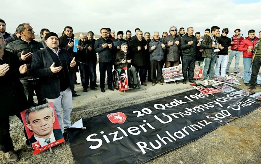 Samsunspor'a anıt için düğmeye basıldı