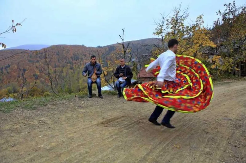 Karadeniz'de sonbahar bir başka güzel - Karadeniz'den sonbahar manzara fotoğrafları
