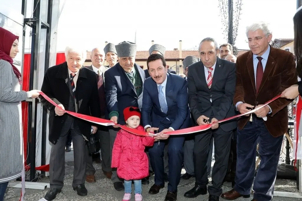 SAMSUNLULAR ÇANAKKALE VE KUT’ÜL AMARE FOTOĞRAF SERGİSİNDE BULUŞTU