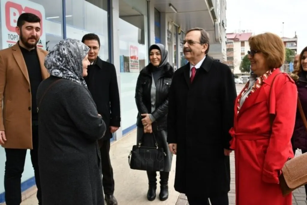 Başkan Zihni Şahin Atakum da esnaf turunda