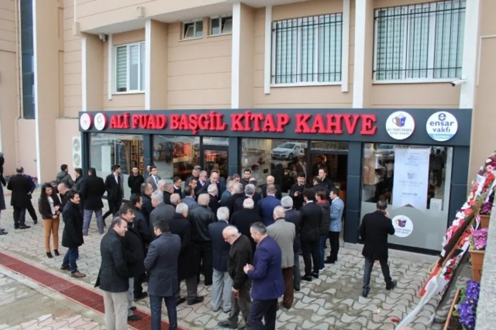 Ali Fuad Başgil Kitap Kahve Projesi Açıldı