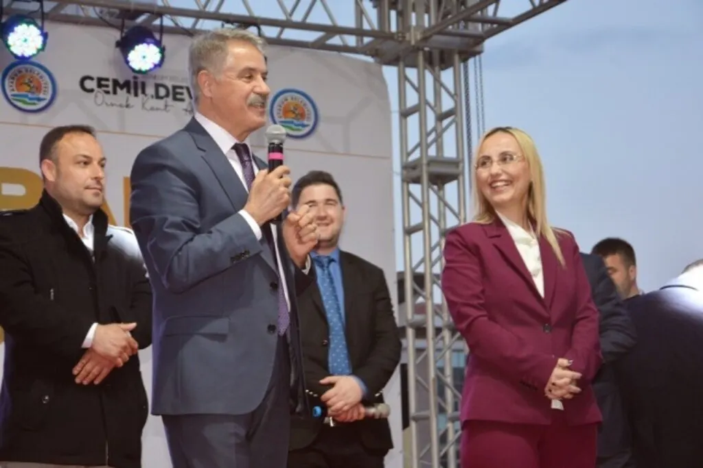 Başkan Deveci'den Atakum’a Bahar Geldi’ konseri